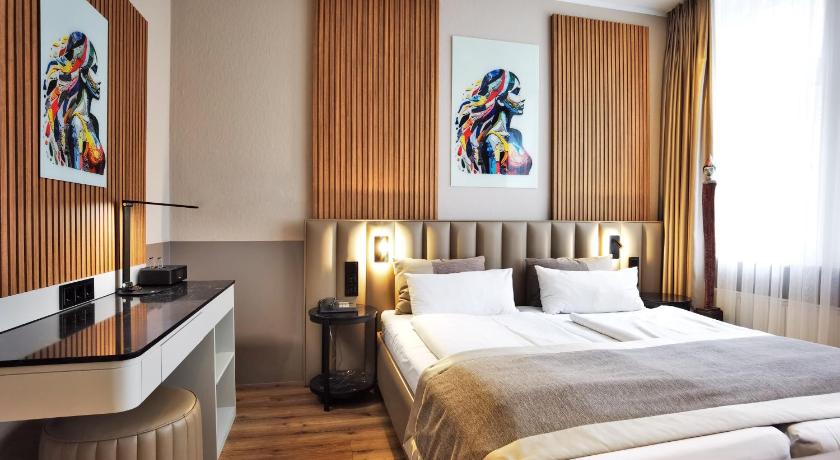 Divvietīgs numurs (1 vai 2 gultas) (Double or Twin Room) attēls 0
