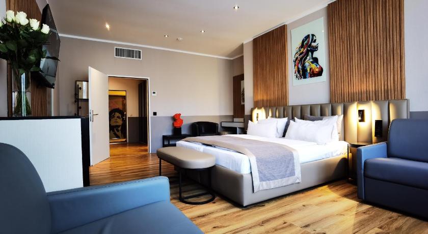 Komforta klases numurs ar 1 divvietīgu gultu (Comfort Double Room) attēls 0