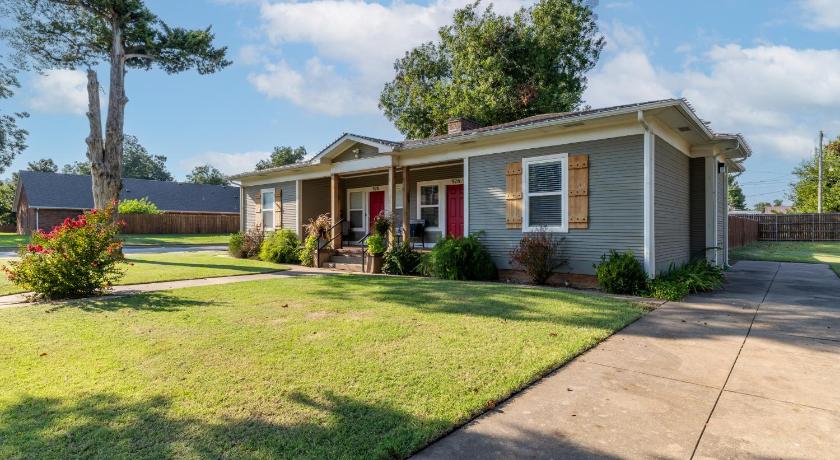 치카샤 (OK) The Good Vibes House in Chickasha, OK! 3성급 숙소 스위트룸