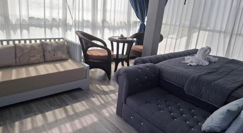 송클라 무에앙 송크라의 아파트먼트 (220m², 침실 3개, 프라이빗 욕실 2개) (365 Poolvilla Songkhla) 4성급 게스트하우스 레스토랑