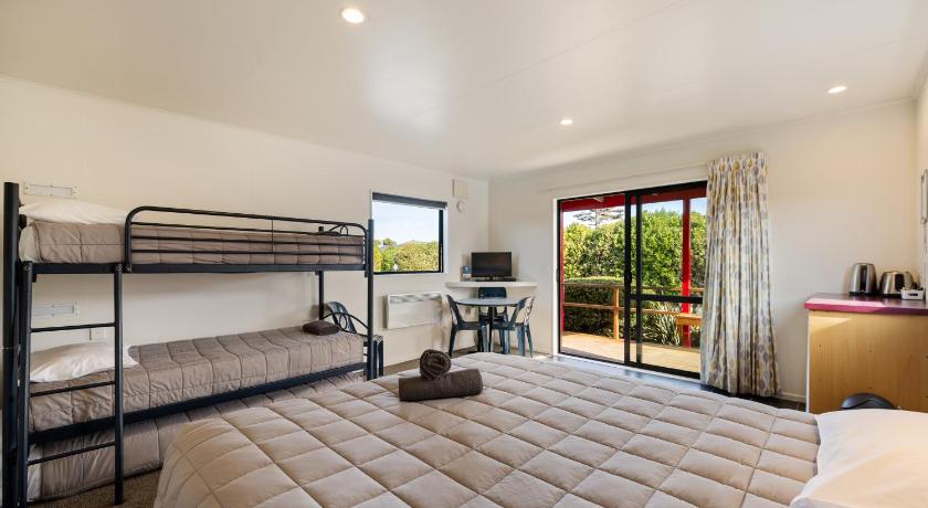 Image of Standard Cabin - No Ensuite - Sleeps 5 0