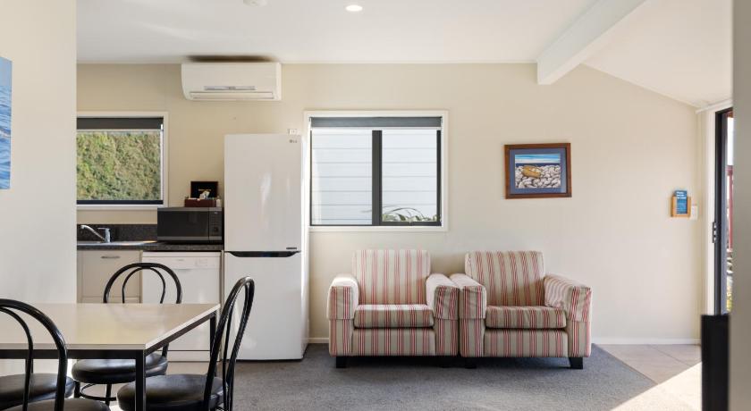 Image of Standard 2 Bedroom Unit 8