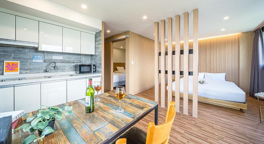 Image of [Pet Room] Side Ocean Suite Terrace With Pet (Water Spa) 4