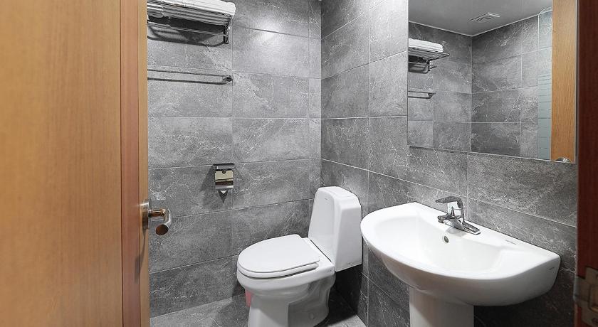 Image of [Pet Room] Side Ocean Suite Terrace With Pet (Water Spa) 12