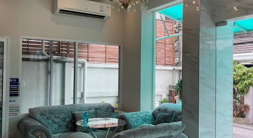 KS RESIDENCE (VICTORY MONUMENT) - main image