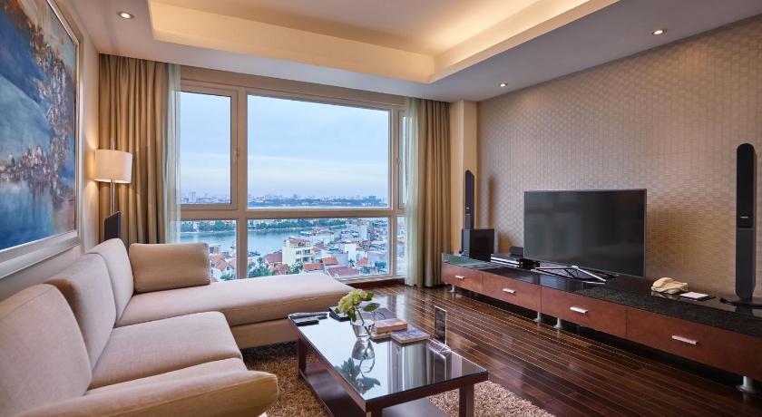 Image of Three-Bedroom Apartment Suite 0