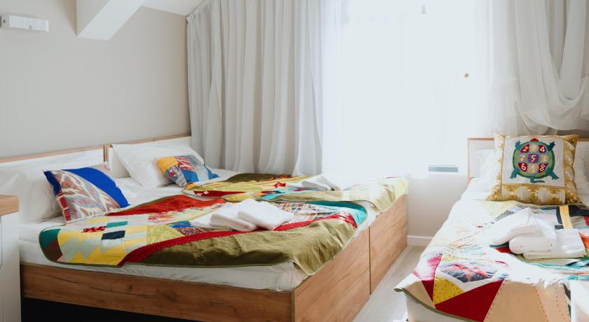 Skeramos Boutique Art Hotel