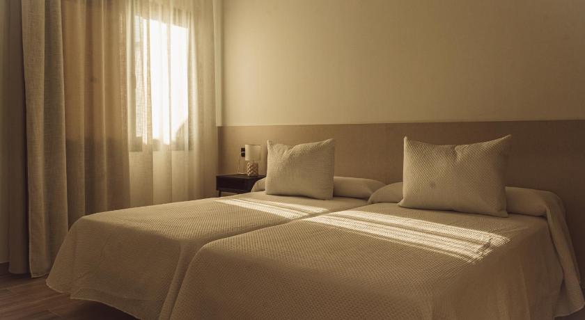 Pozoblanco Oliva Suite Apartamentos 3-Star Guesthouse lobby