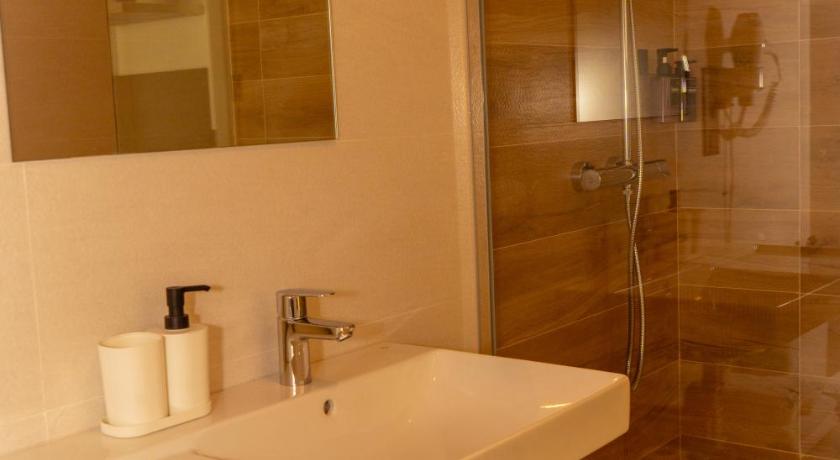 Pozoblanco Oliva Suite Apartamentos 3-Star Guesthouse exterior