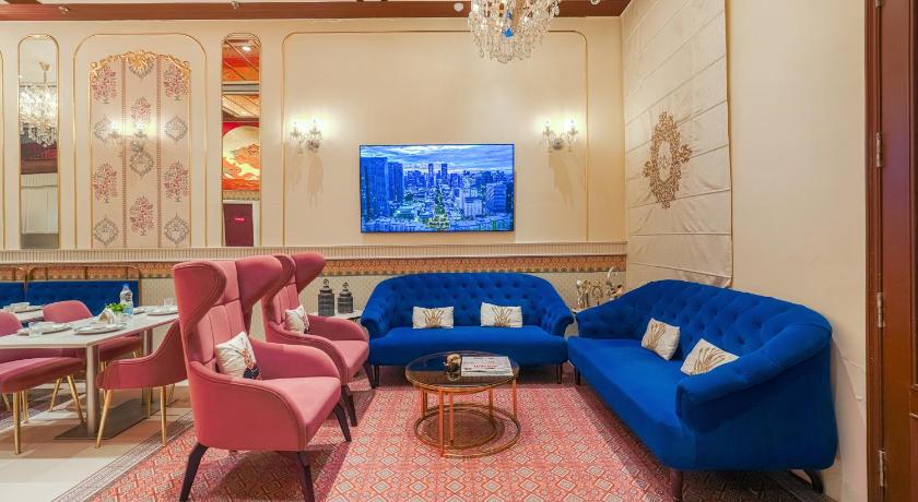 Hotel Red Martin Near Golden Temple - image 11