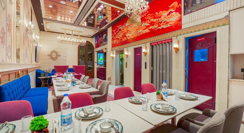 Hotel Red Martin Near Golden Temple - image 7
