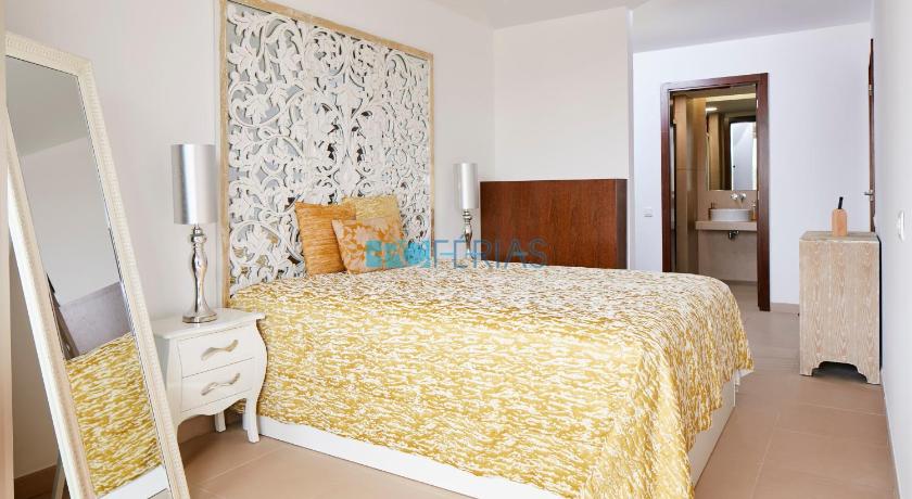 Image of Three-Bedroom Apartment 6