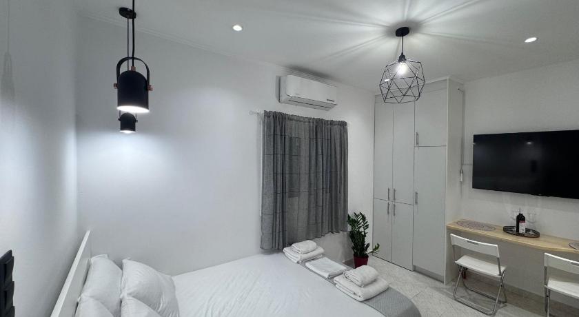 Spartan Nest Modern Cozy Stay