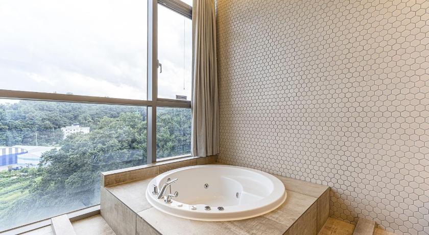 Yongin Hotel Allee 3-Star Hotel pool