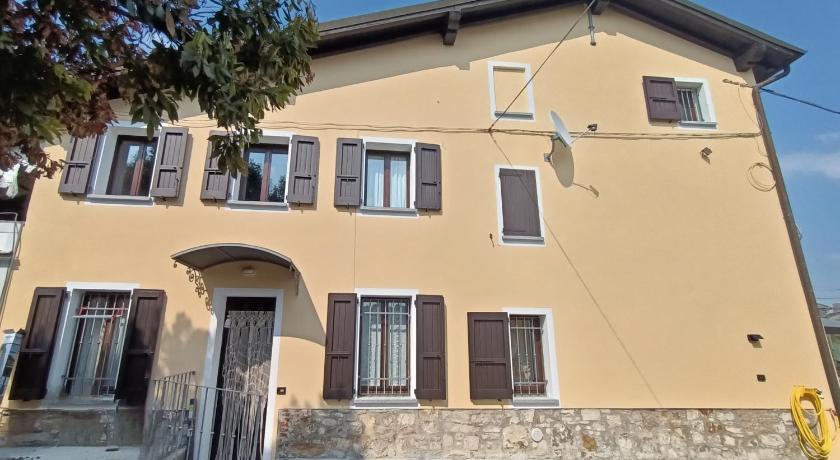 Castellato Country House