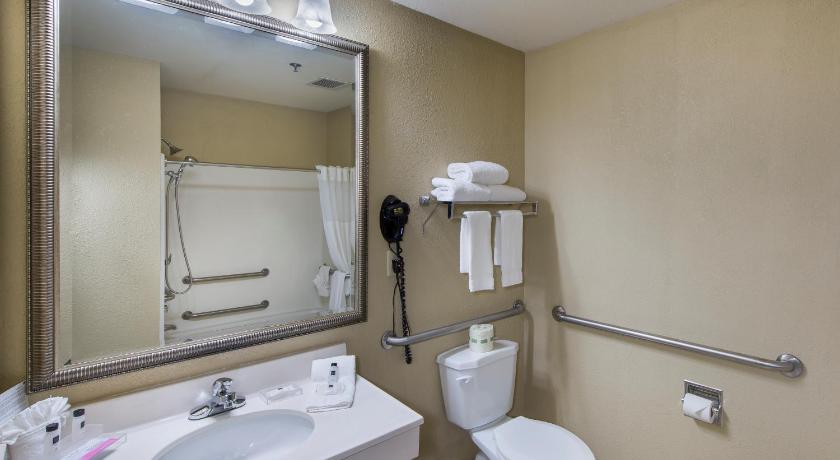 Country Inn & Suites by Radisson, Greeley, CO