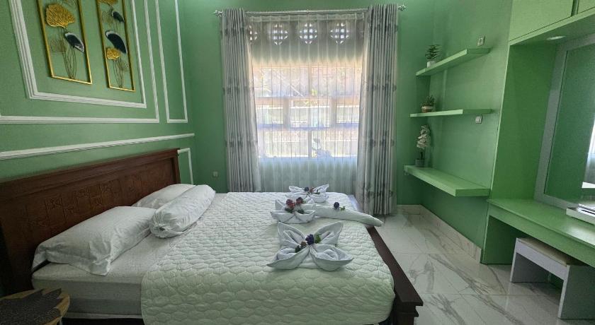 NH Villa - image 12