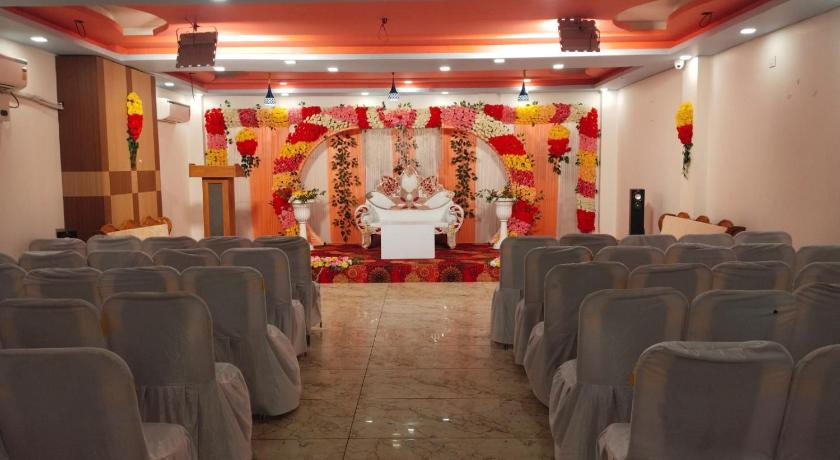 ラジギル Goroomgo Nalanda City Rajgir 3つ星 ホテル 施設