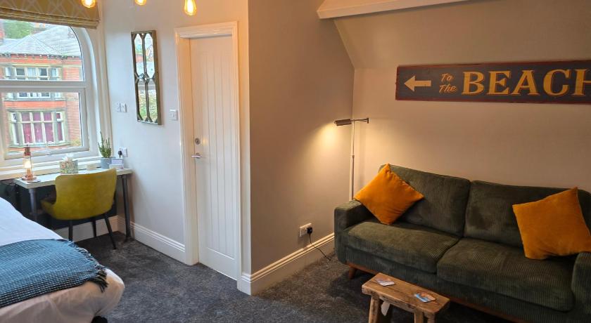 Image of Superior King Room 2