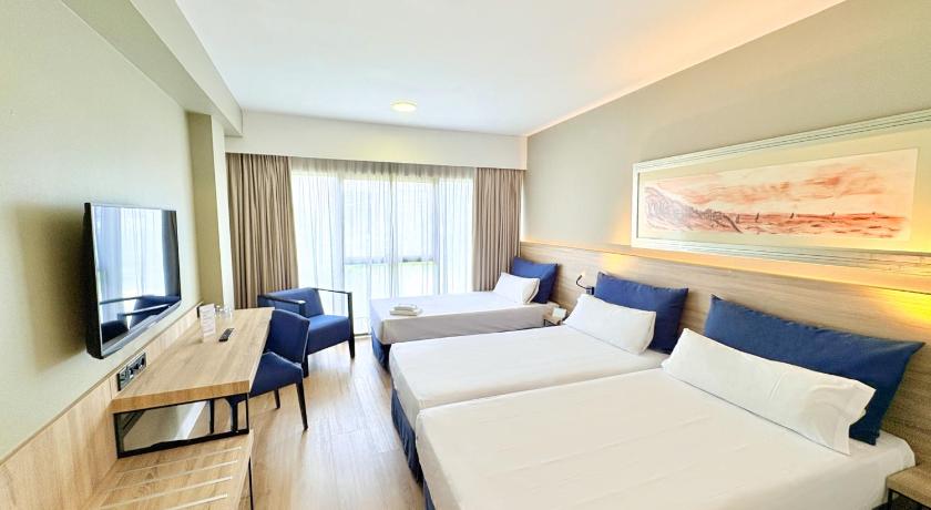 Image of Double with Extra Bed 1