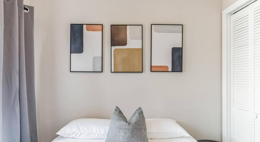 필라델피아 (PA) Large Bi-Level 2BR Loft in Old City that Sleeps 8 3성급 숙소 전망