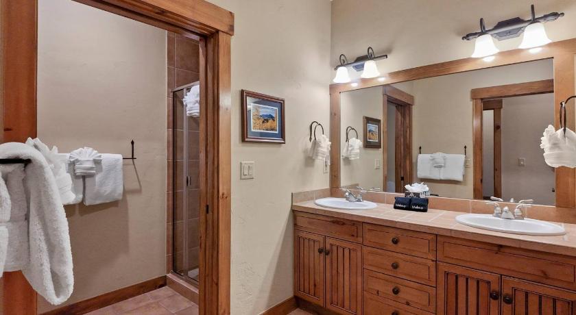 Image of Apartment 2