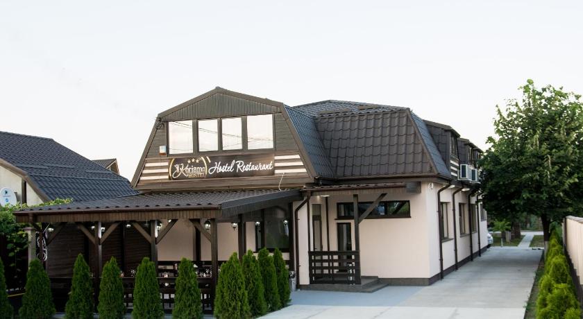 Hostel Karisma — Hotel in Bacau
