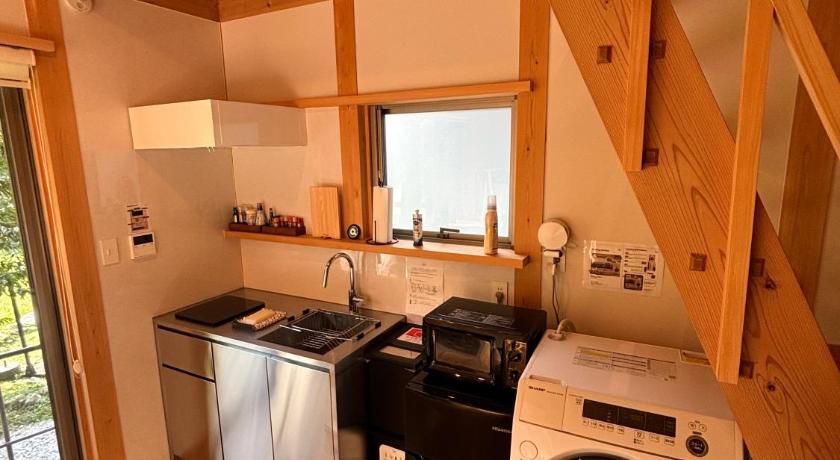 大豊 CrossFit Otoyo Strength TINY HOUSE max 5 people 4つ星 宿泊施設 スイート