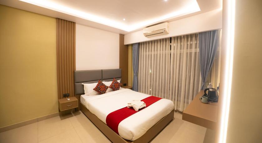 Image of Double Room with Mountain View 3