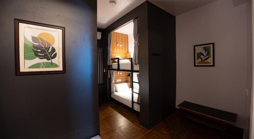 Image of Bed in 4-Bed Mixed Dormitory Room 0
