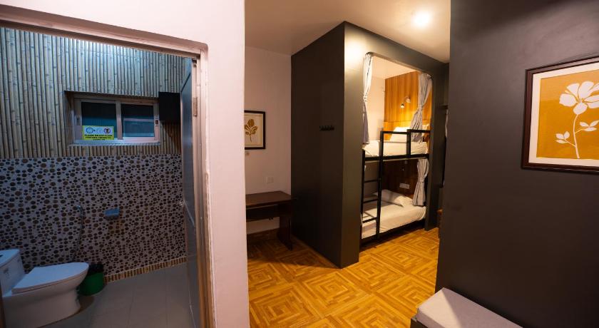 Image of Bed in 4-Bed Mixed Dormitory Room 2