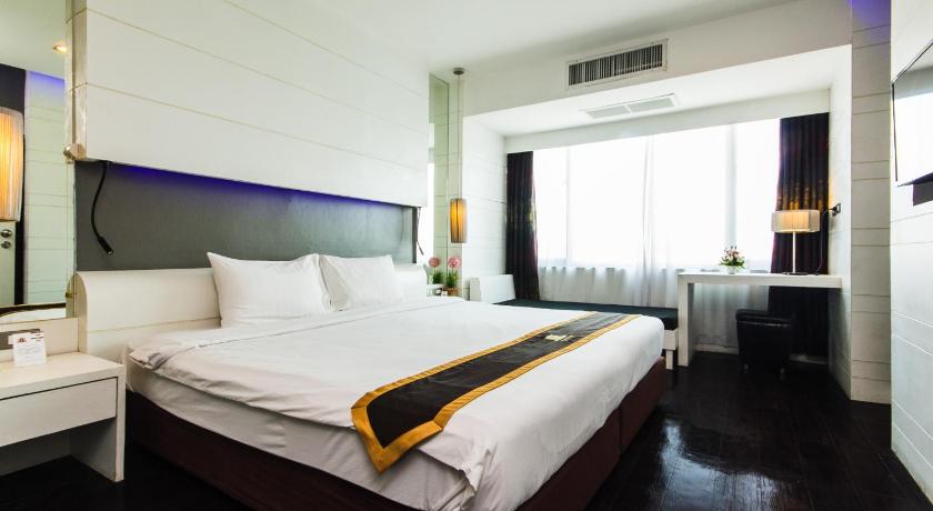 コンケン Khon Kaen Hotel 4つ星 ホテル 外観