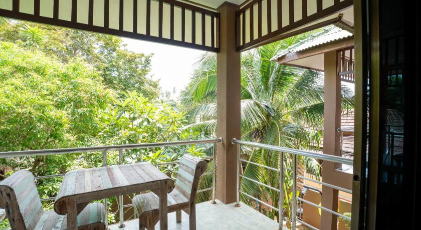 Lanta Riviera Beach Resort - image 37