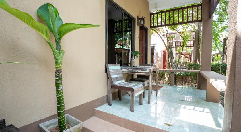 Lanta Riviera Beach Resort - image 43