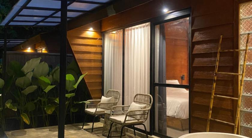 Tampilan Clovehigh Cabin and Homestay Munduk