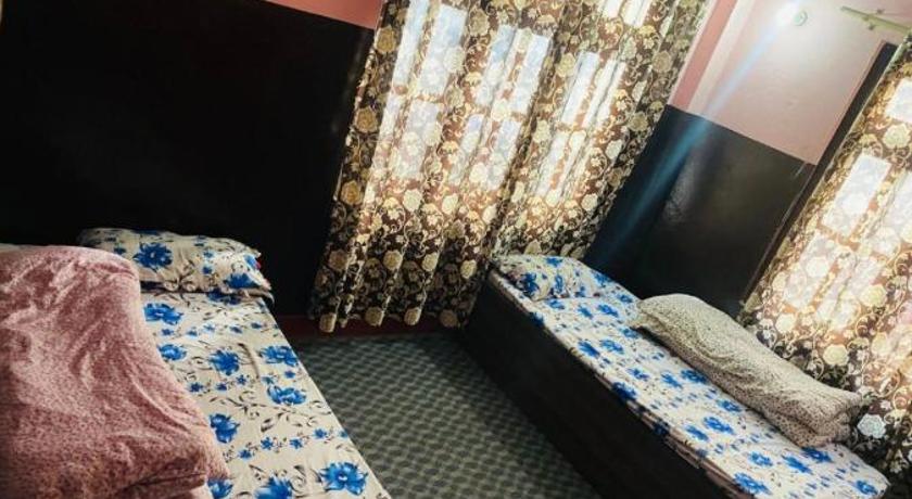 Pur guest house — Kathmandu (5)