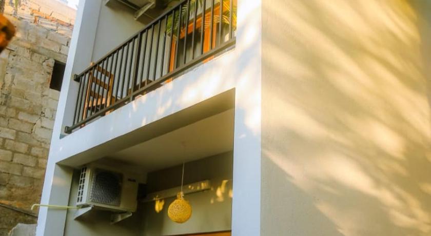 Chez Podi Surf Stay - image 6