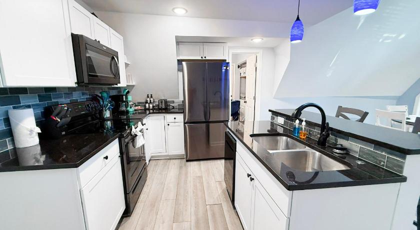 선라이즈 비치 (MO) Private Lakefront Home wDockKayaks4BD2BA-12PP 4성급 숙소 객실