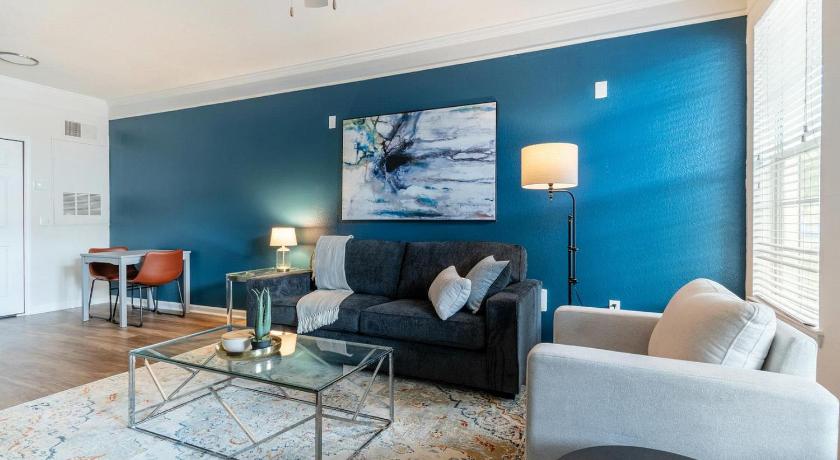 Landing Chic 1BD Gym Pool