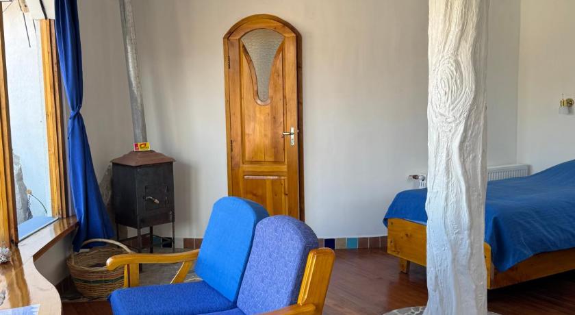 Image of Deluxe Suite 9