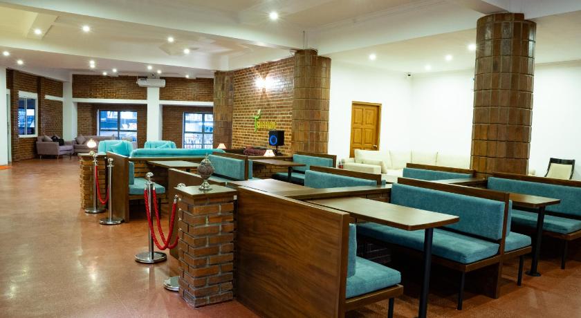 Trillium Express Colombo 7 - image 3