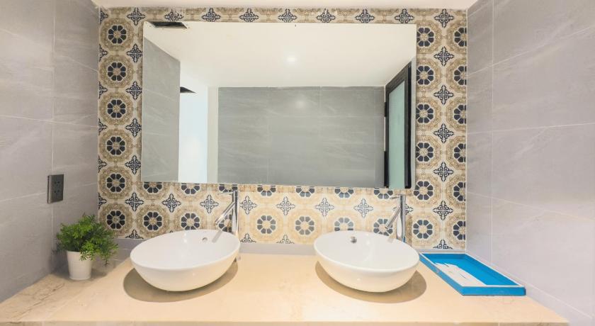 Image of Two-Bedroom Apartment with River View 2