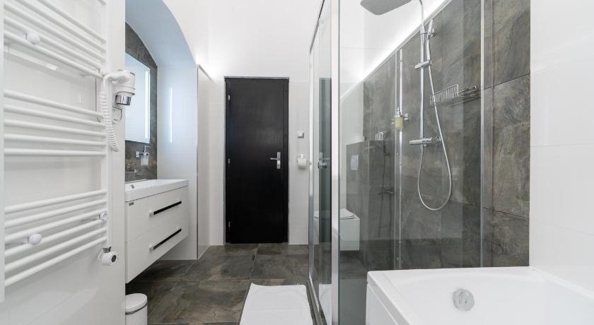 Egy hálószobás apartman kilátással a városra (One-Bedroom Apartment with City View) fotója 6