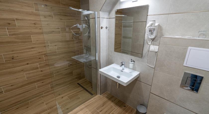 Kétszemélyes szoba (Double Room) fotója 11