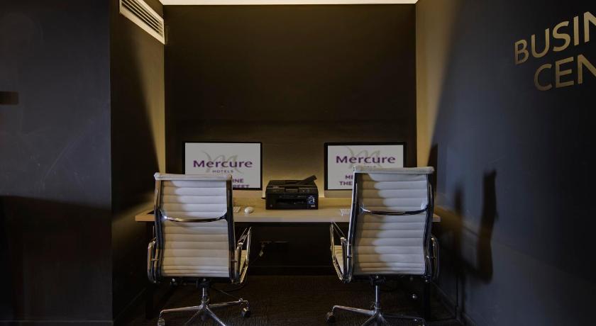 Mercure Melbourne Therry Street