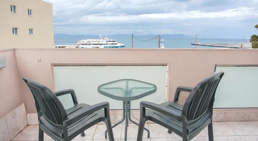 Image of 1-Bedroom Sea View Family Apartment 9