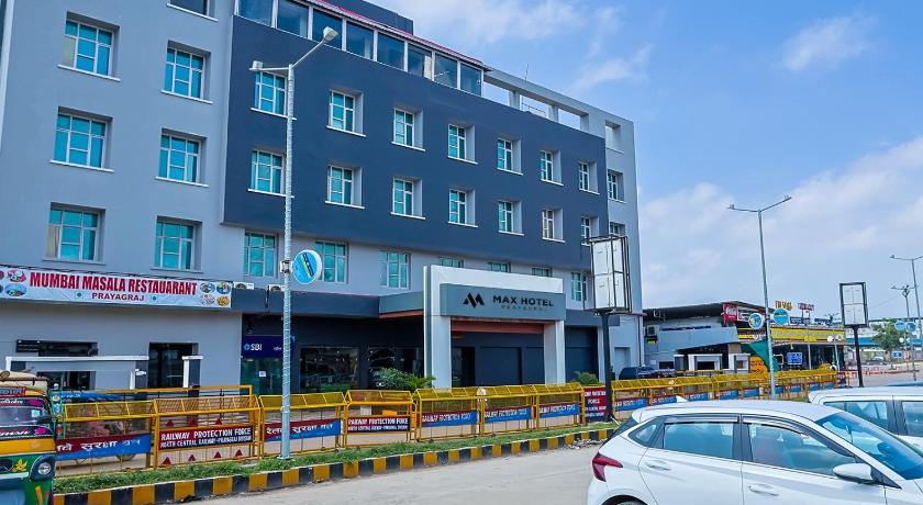 Max Hotels Prayagraj - image 3