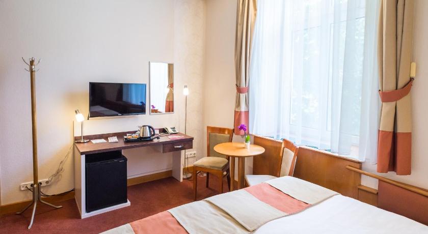 Image of Classic Double Room 3