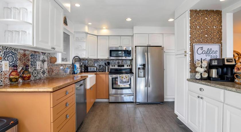 시애틀 (WA) Rainier Beach 6BR and 3BA Spacious Lake View Home, 15min FIFA World Cup Ready, Fireplaces & Nearby A 5성급 숙소 객실