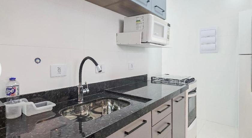 グアルジャ Guaruja Apartment 4つ星 シングルルーム 外観